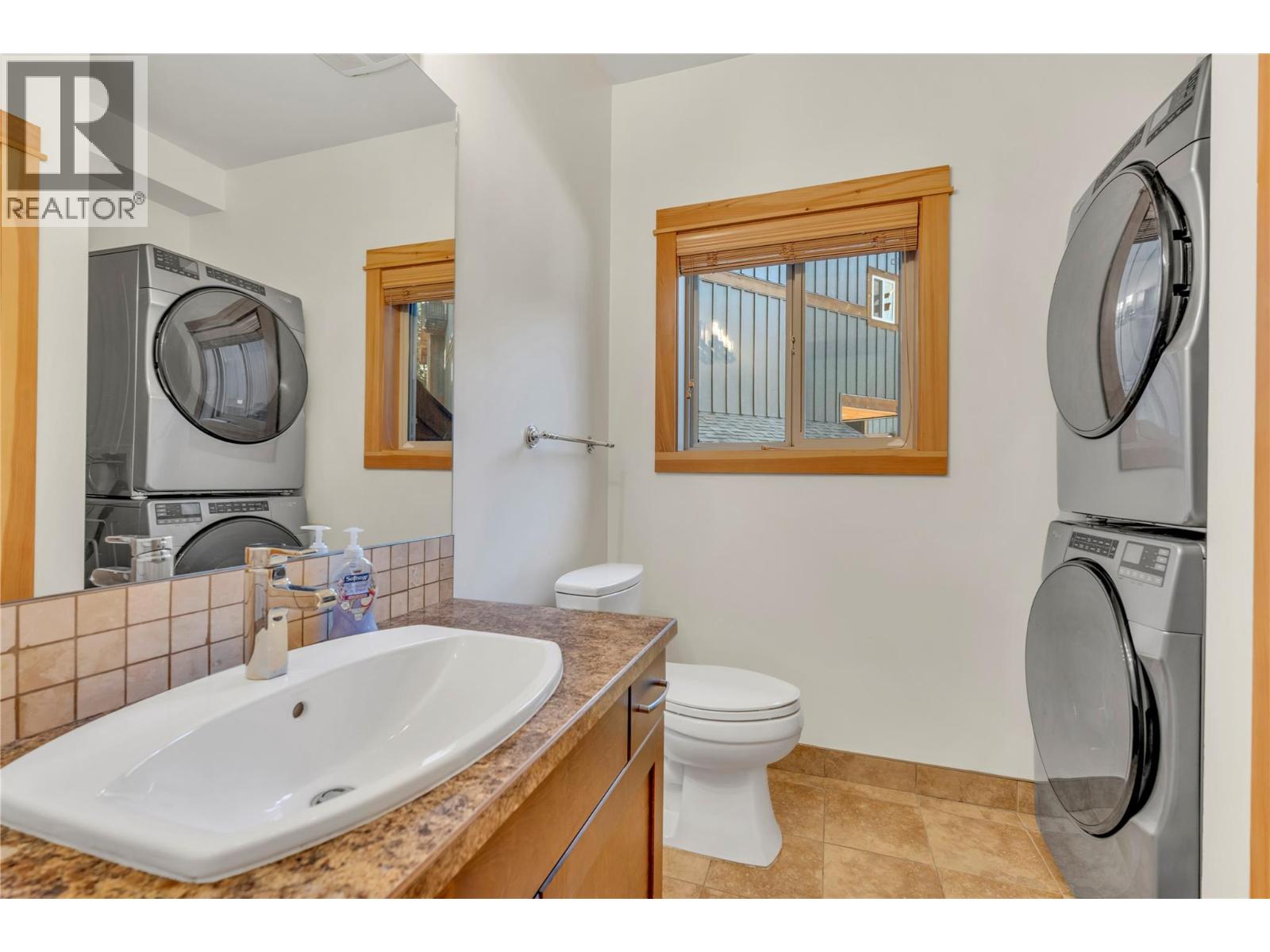 #14 306 Creekview Road - 5