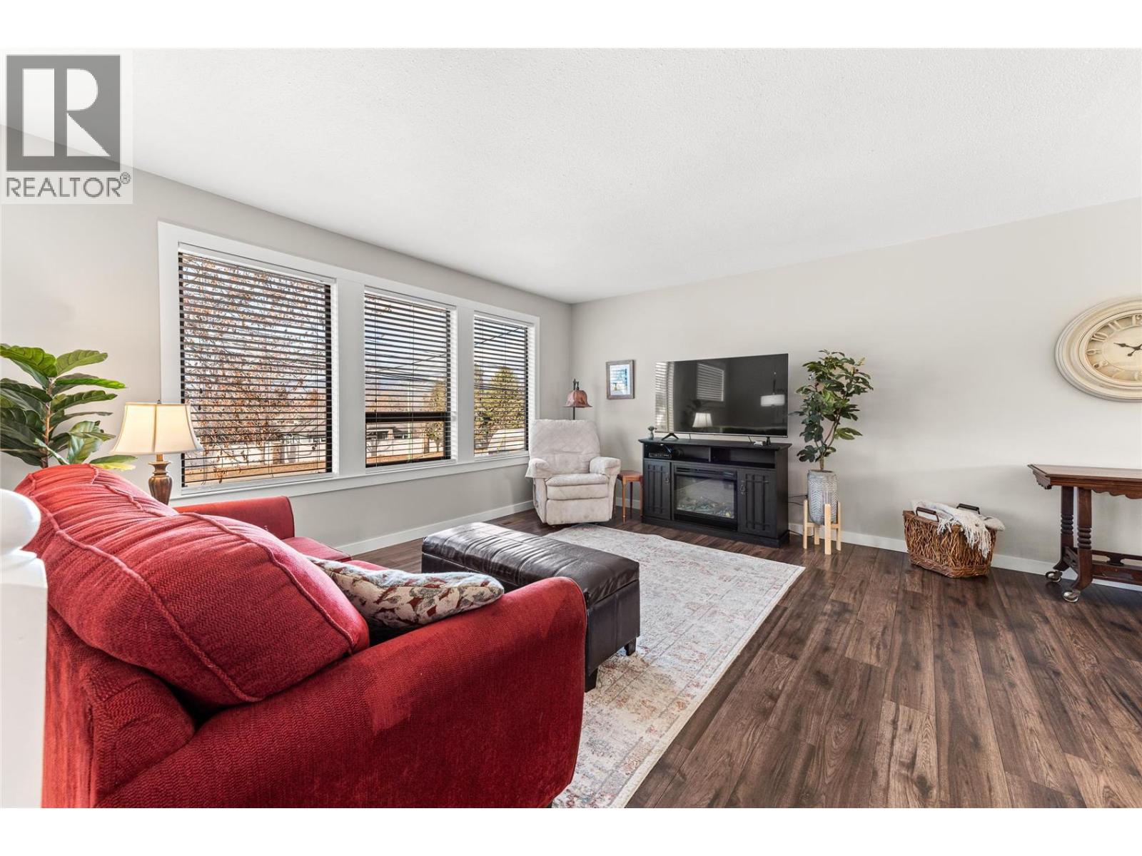  4477 Gordon Drive, Kelowna