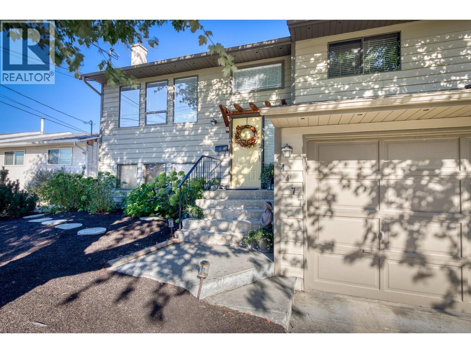  4477 Gordon Drive, Kelowna