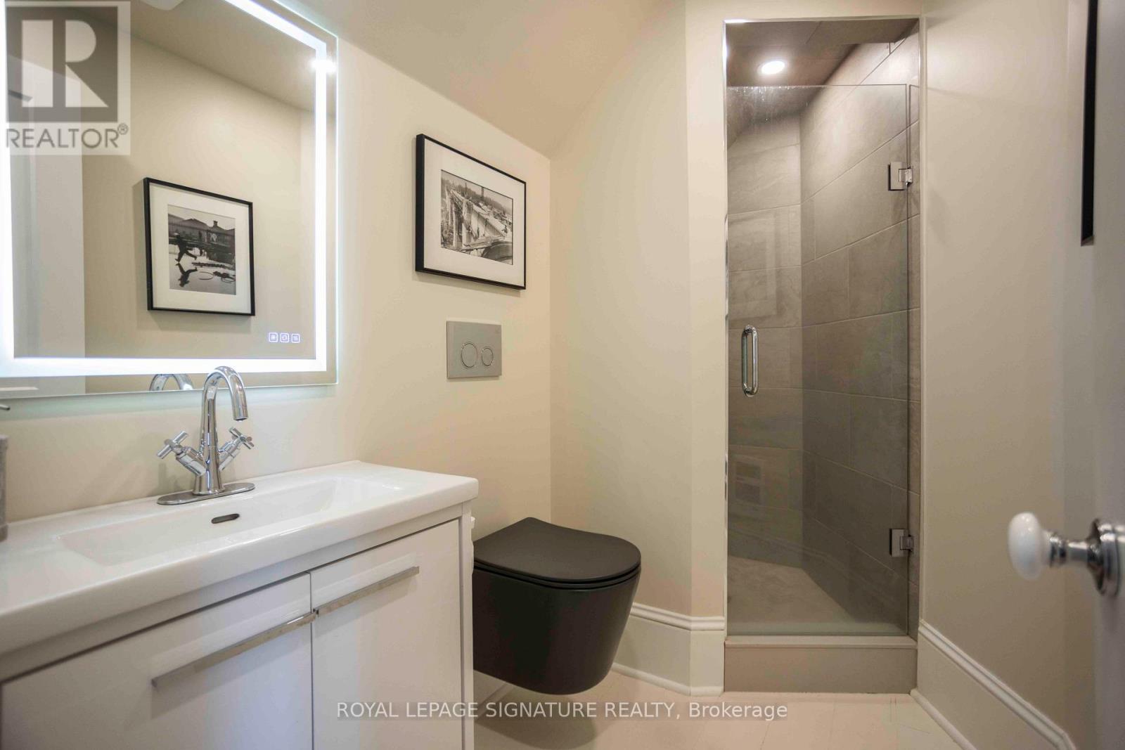 55 BROCK STREET E - Image 18