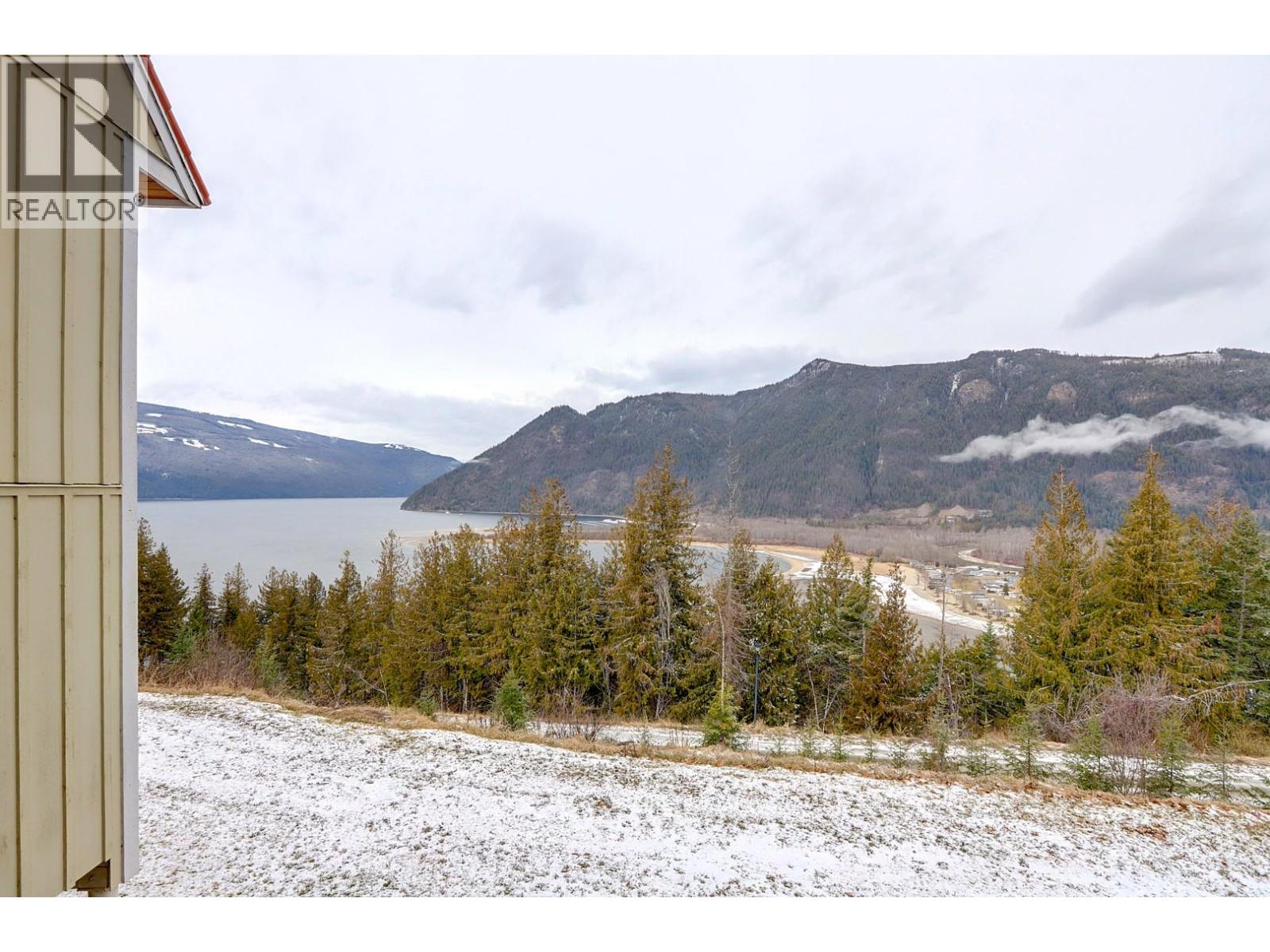104 500 Old Spallumcheen Road, Sicamous