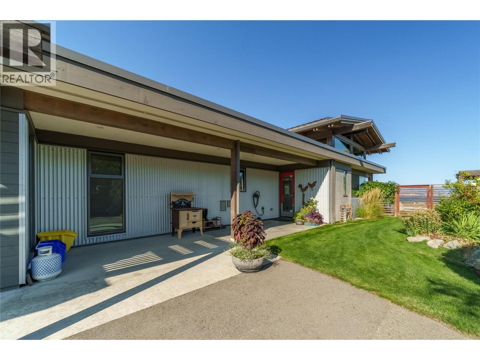  823 Sworder Road, Penticton