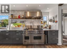 5pc Ensuite bath - 823 Sworder Road, Penticton, BC V2A8V2 Photo 9