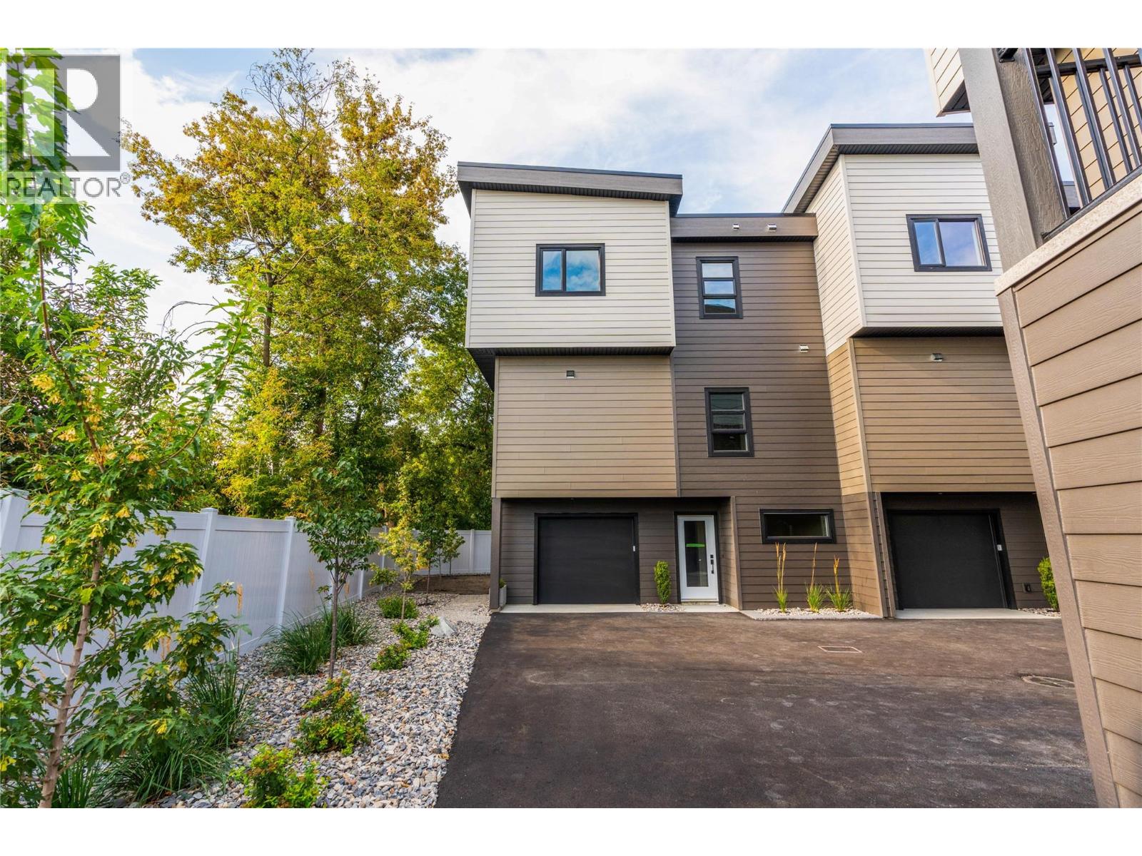  4200 30 Street, Vernon