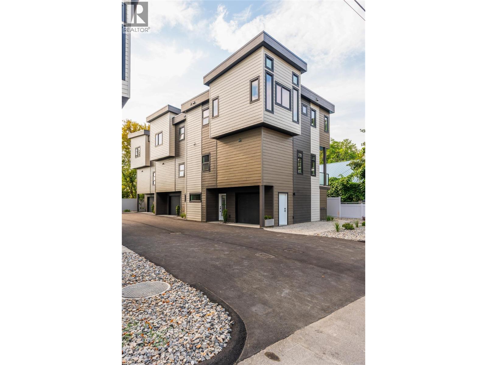  4200 30 Street, Vernon