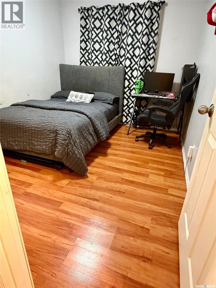 455 Kingsmere BOULEVARD - 8