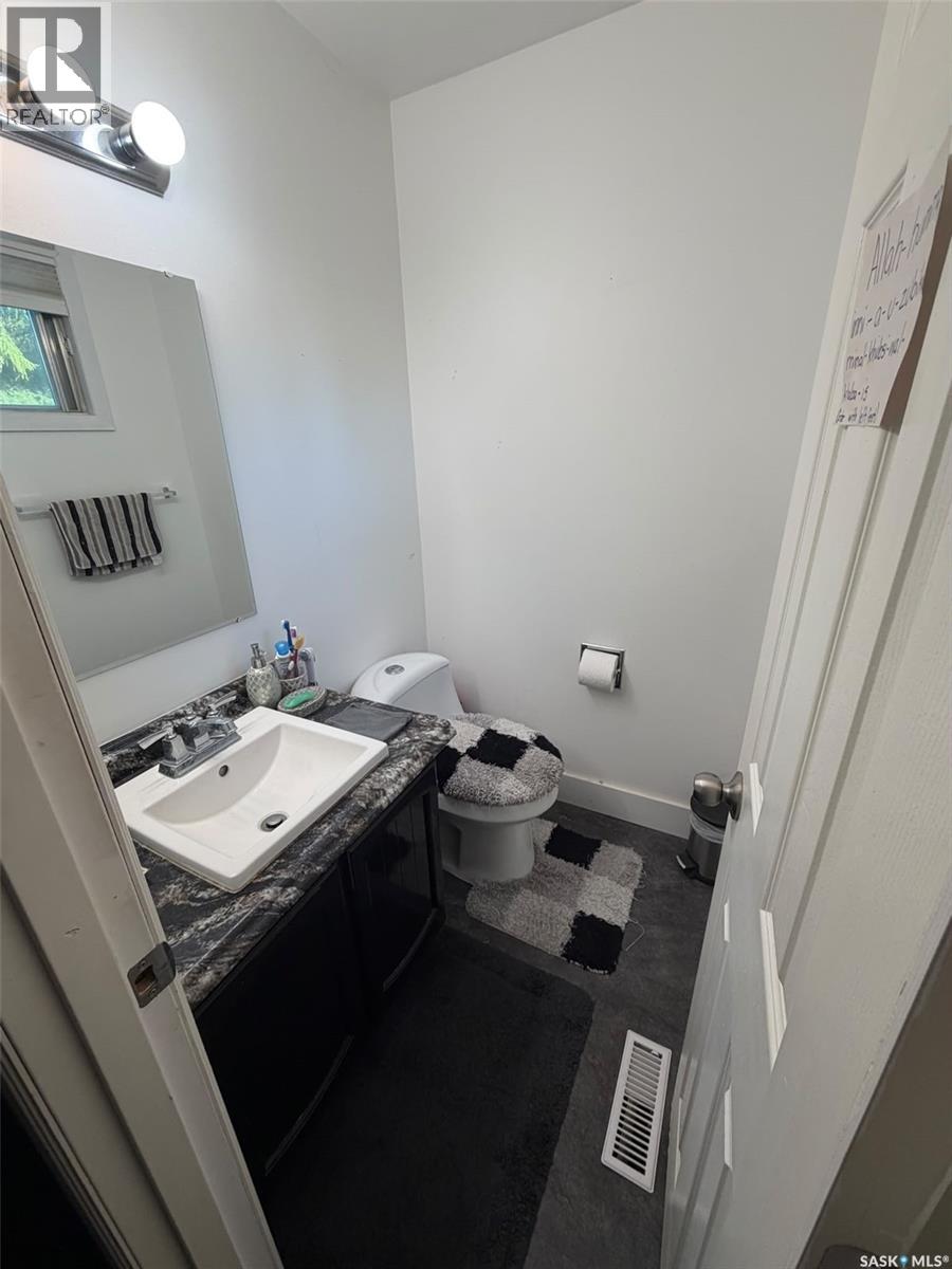455 Kingsmere BOULEVARD - 13