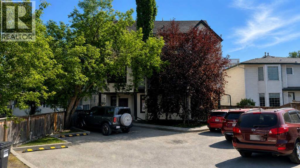 #3 2118 35 Avenue SW - 30