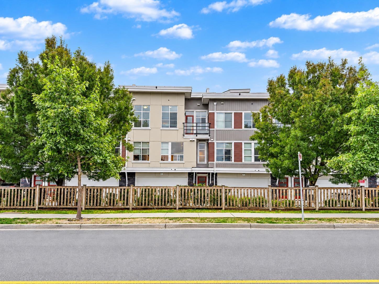 3 8466 MIDTOWN WAY, Chilliwack Proper South, Chilliwack