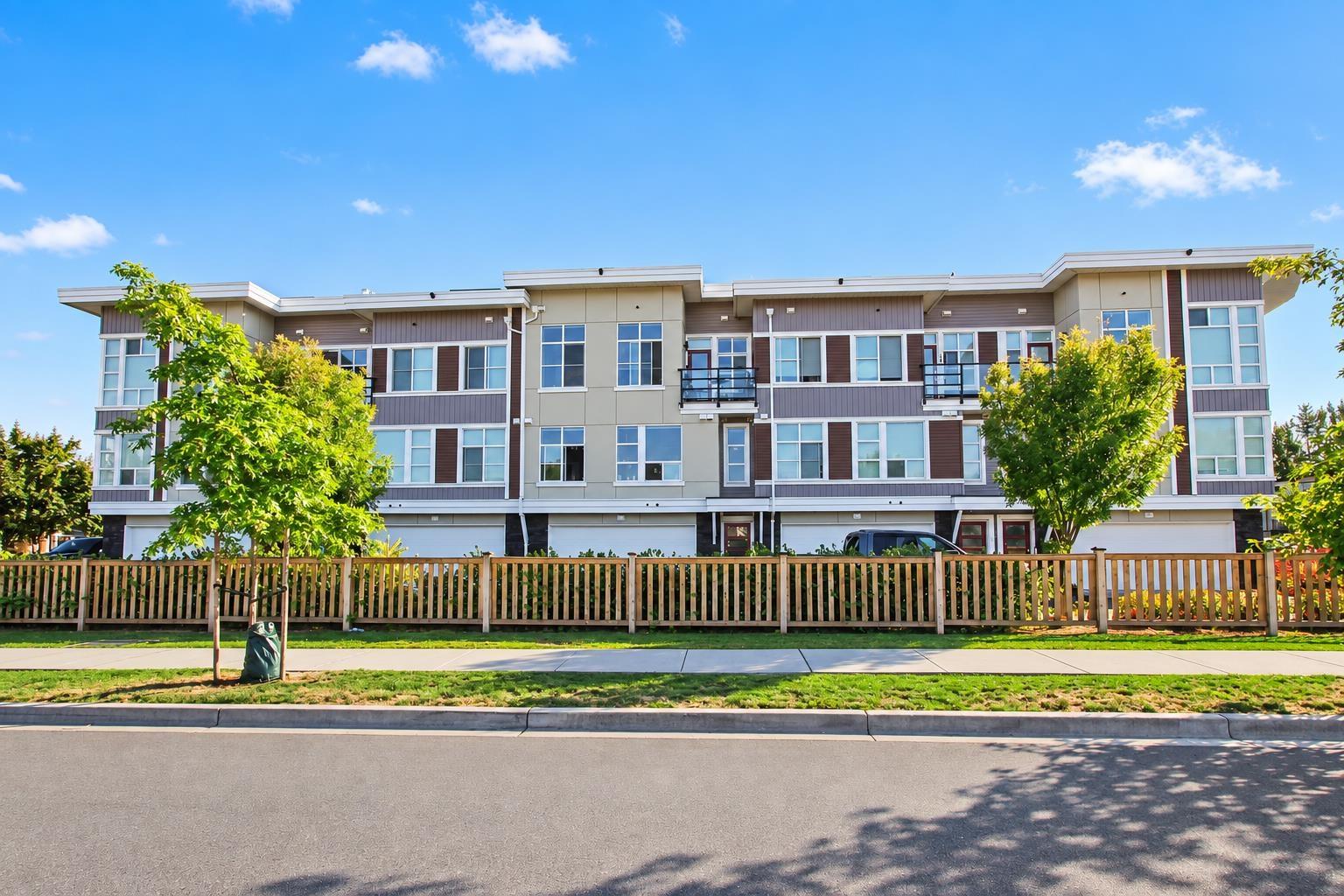 3 8466 MIDTOWN WAY, Chilliwack Proper South, Chilliwack