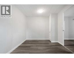 40, 6220 17 Avenue SE - photo 16