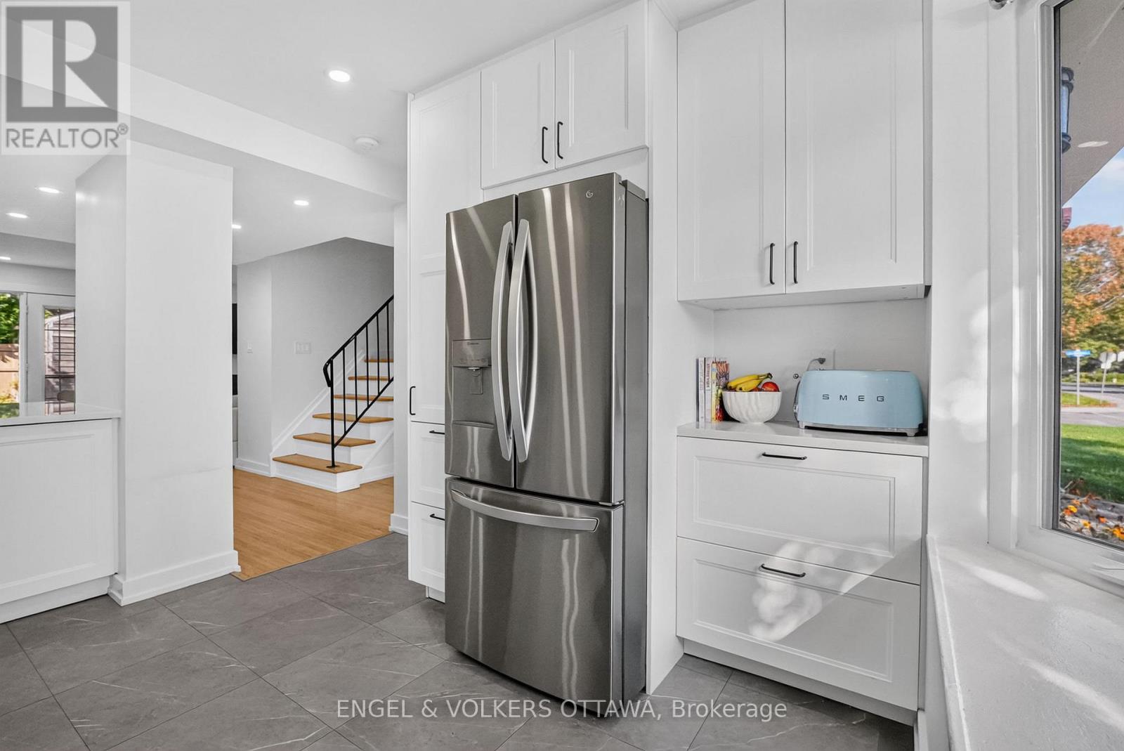 1304 MORRISON DRIVE - 8
