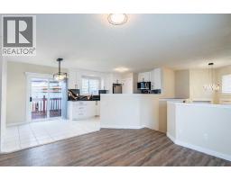 Primary Bedroom - 206 Saratoga Close Ne, Calgary, AB T1Y7A1 Photo 7