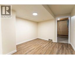 206 Saratoga Close Ne, Calgary, AB T1Y7A1 Photo 27