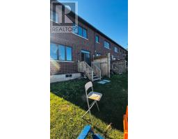 5 #upper - 15 Peach Street, Thorold, ON L2V0P5 Photo 11
