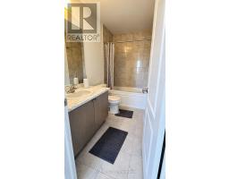5 #upper - 15 Peach Street, Thorold, ON L2V0P5 Photo 9