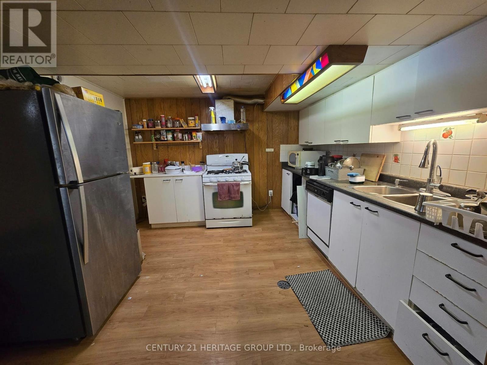 BSMT - 17 SKYRIDGE ROAD, Toronto (Morningside) — photo 2
