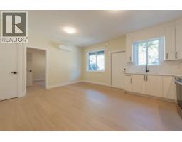 5972/74 Barnacle Street, Sechelt, BC V7Z0V4 Photo 25