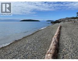 5972/74 Barnacle Street, Sechelt, BC V7Z0V4 Photo 34