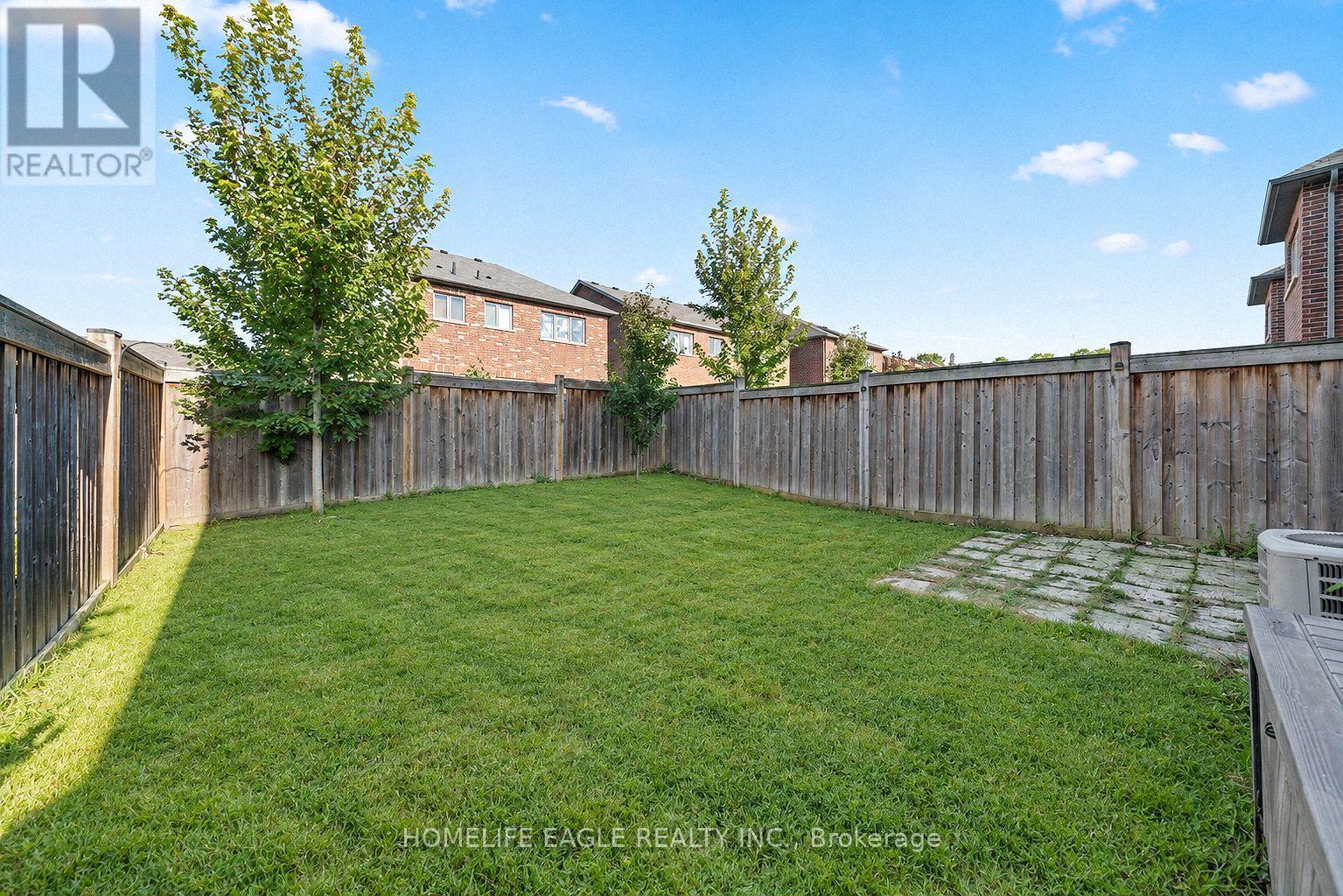 746 YARFIELD CRESCENT - 14