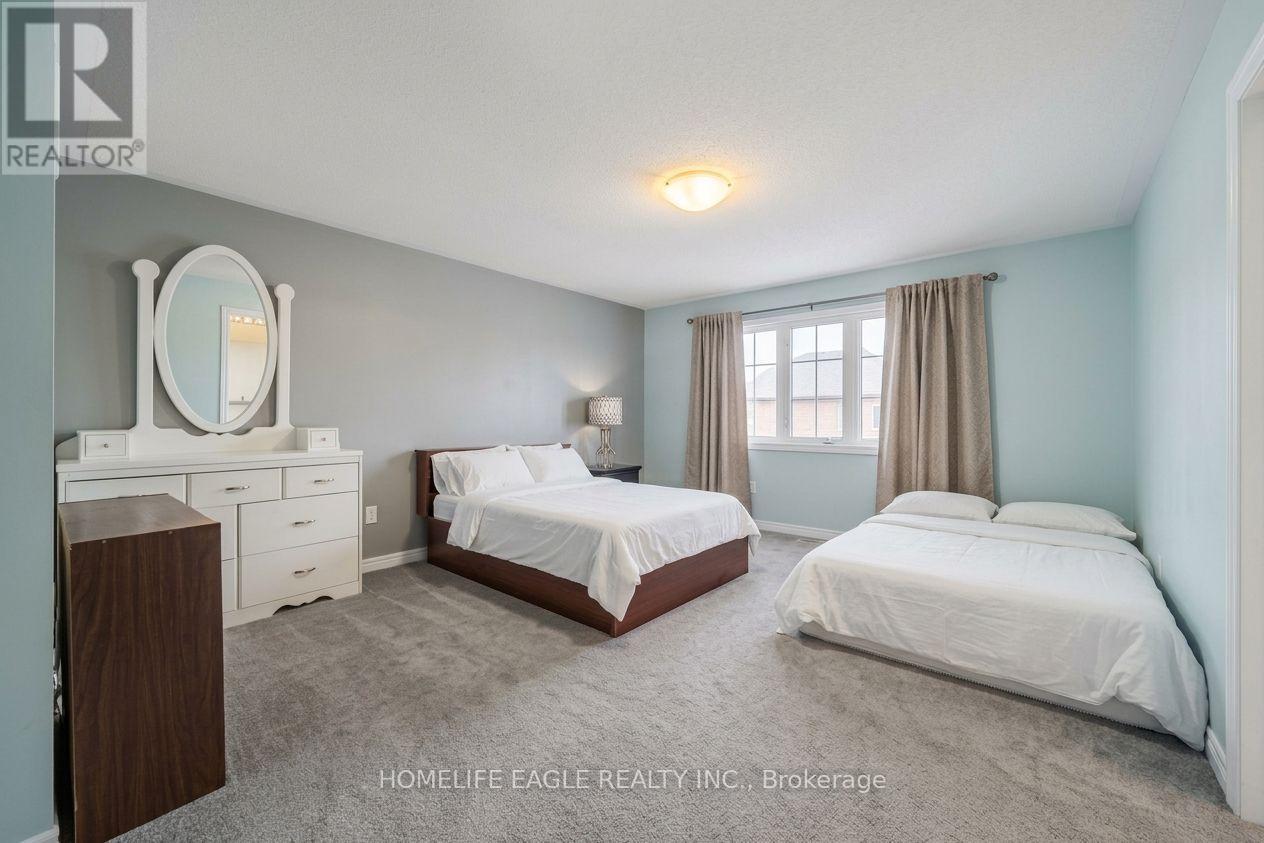 746 YARFIELD CRESCENT, Newmarket (Glenway Estates) — photo 9