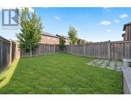 746 Yarfield Crescent, Newmarket, ON L3X0H4 Photo 14