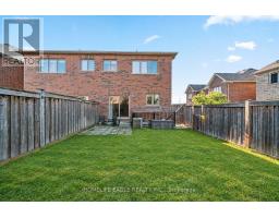 746 Yarfield Crescent, Newmarket, ON L3X0H4 Photo 15