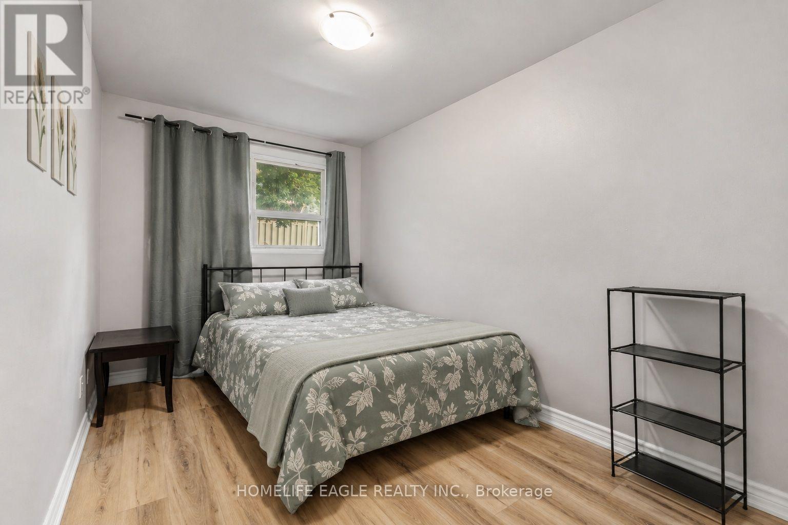 169 PENN AVENUE, Newmarket (Bristol-London) — photo 8