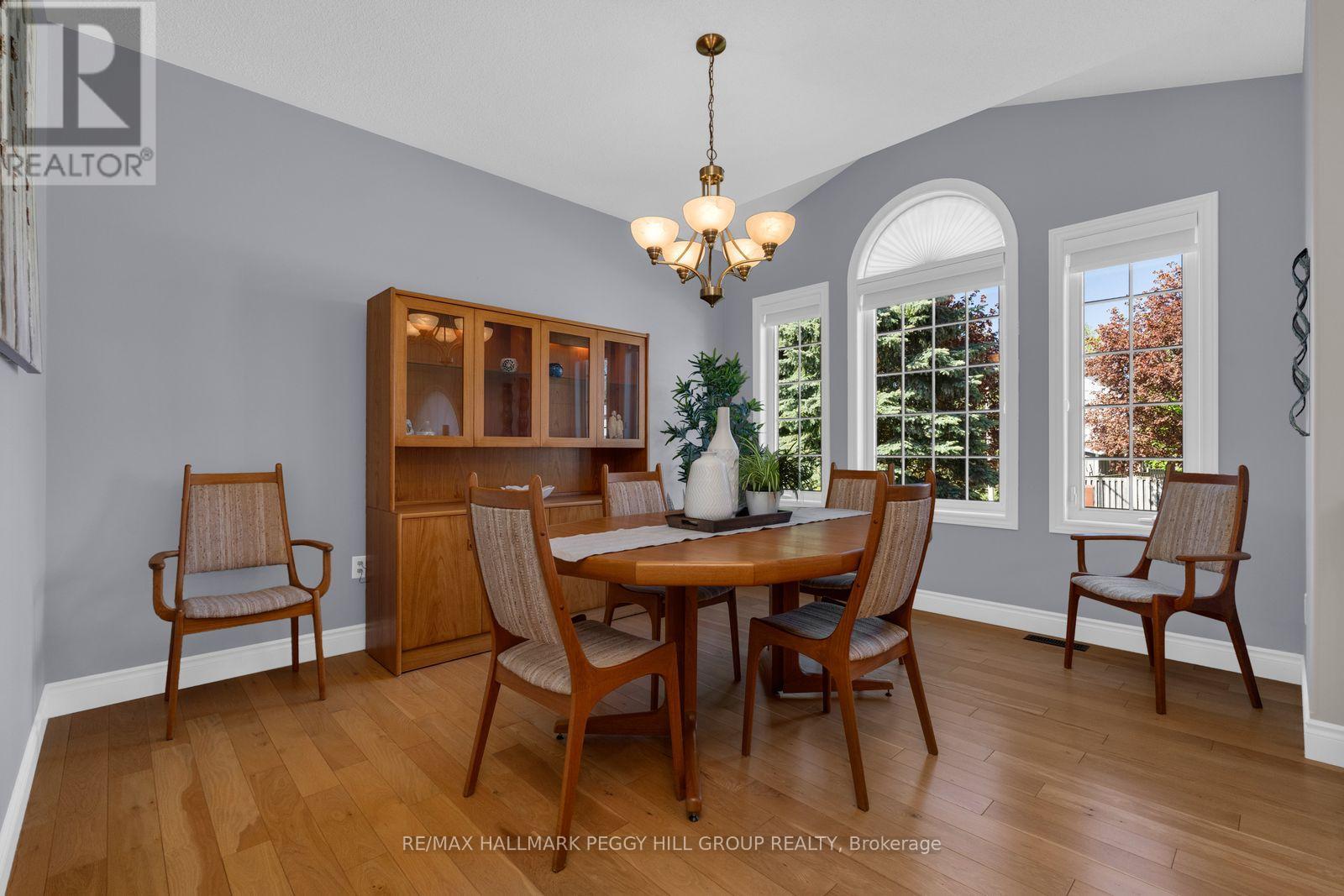 61 MACLAREN AVENUE, Barrie (Painswick North) — photo 6