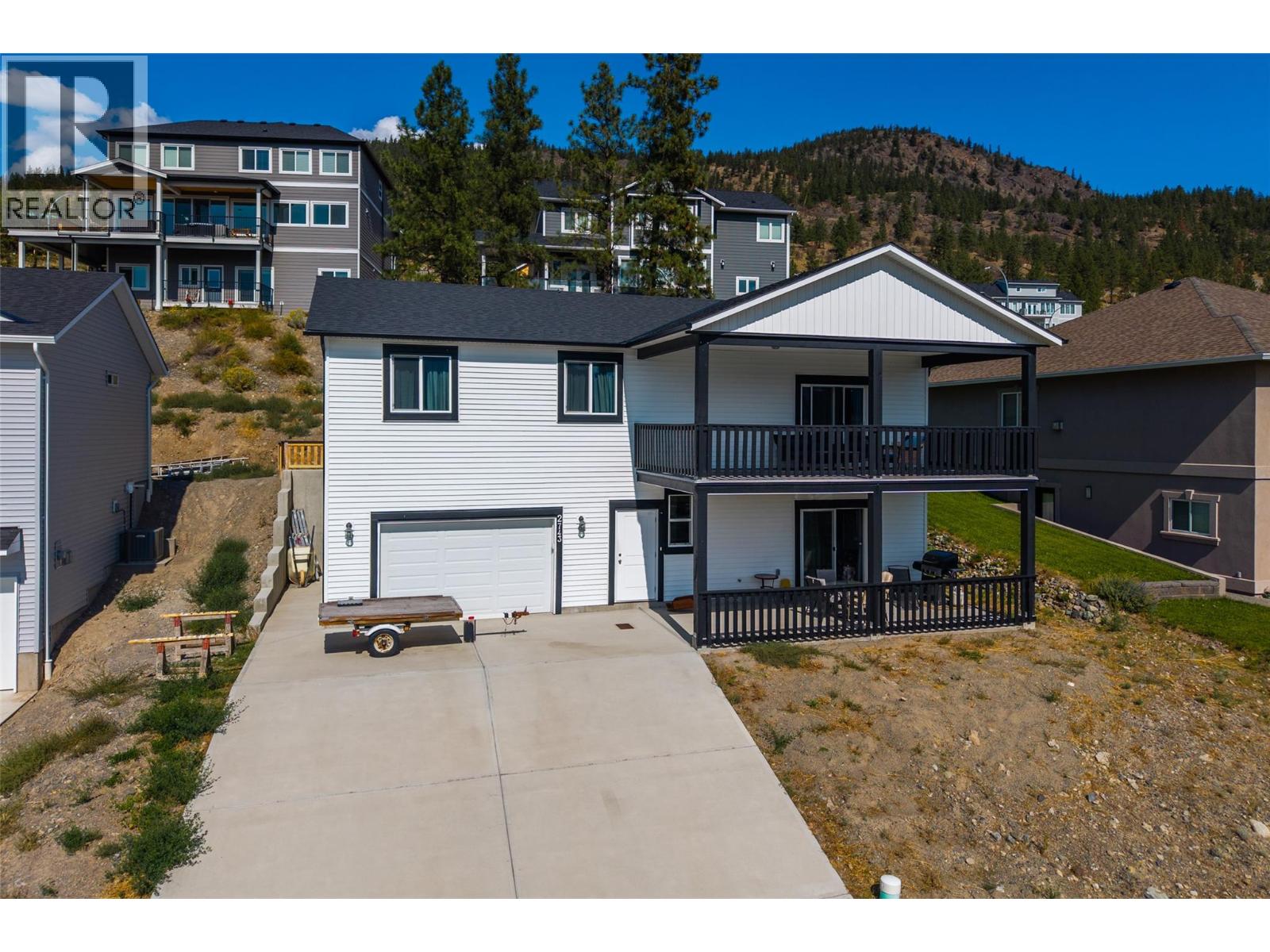 2743 Grandview Heights - 1