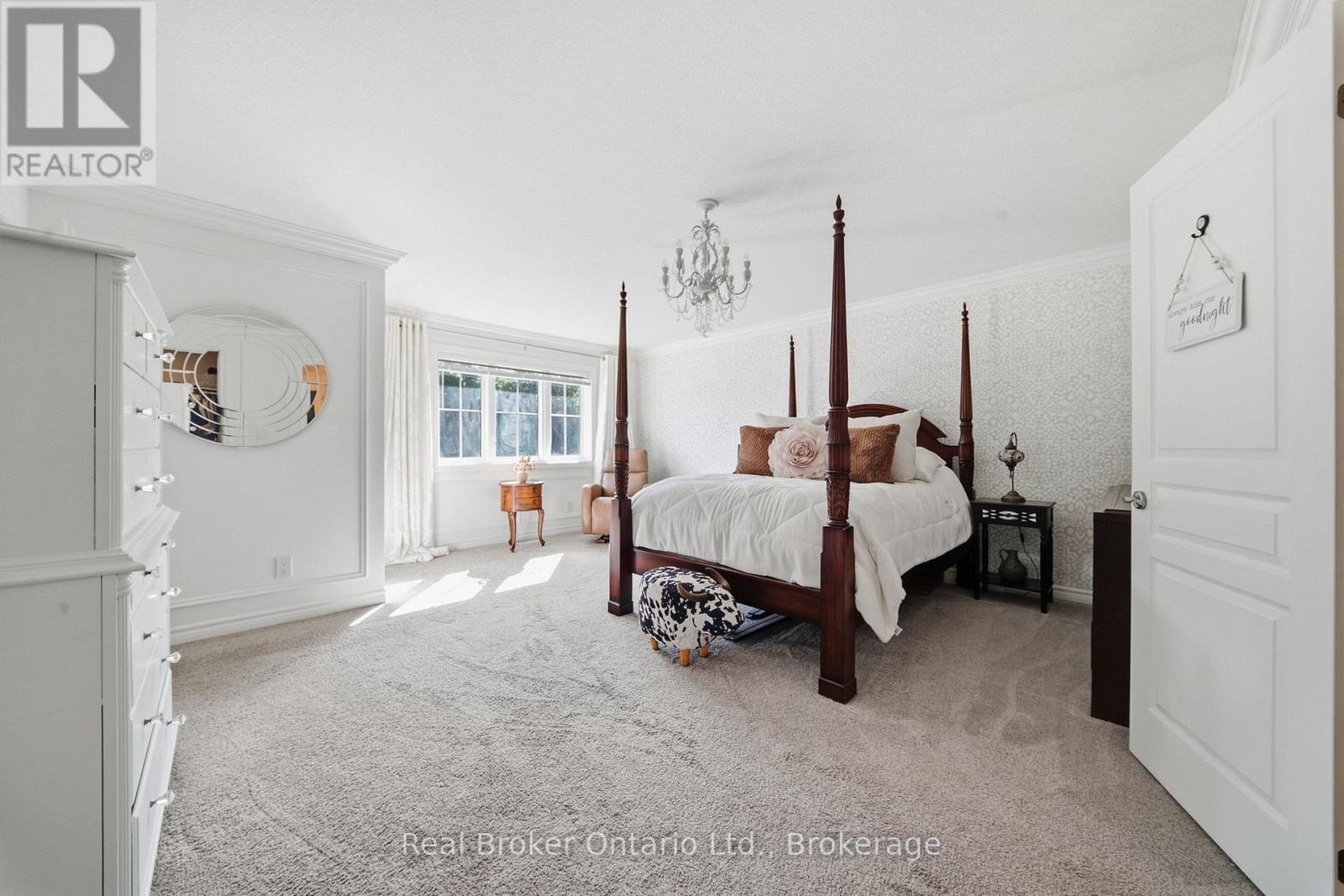 #11 80 WILLOW STREET - 25