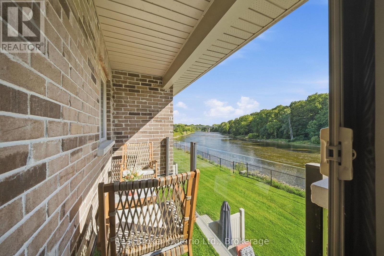 #11 80 WILLOW STREET - 27