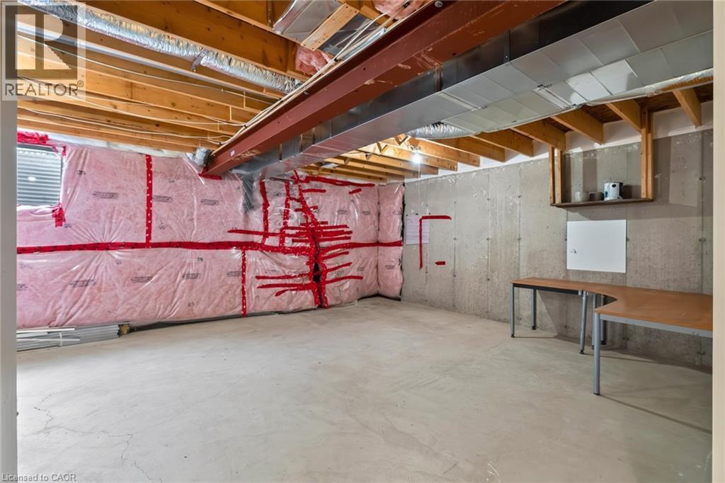 11 HACKBERRY Lane - Image 32