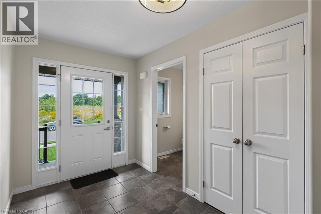 11 HACKBERRY Lane, Simcoe — photo 5