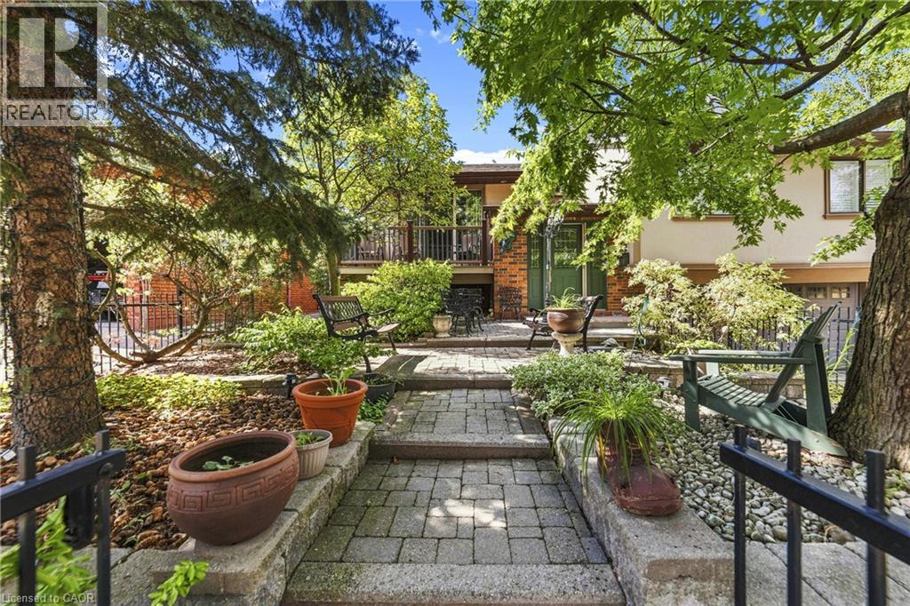 39 AUDUBON Street S, Hamilton — photo 3