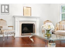 1228 Elgin Crescent, Oakville, ON L6H2J7 Photo 14