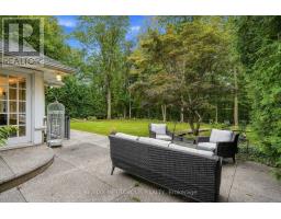 1228 Elgin Crescent, Oakville, ON L6H2J7 Photo 20