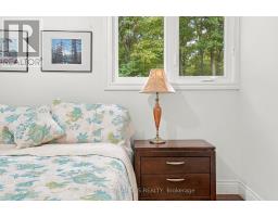 1228 Elgin Crescent, Oakville, ON L6H2J7 Photo 25