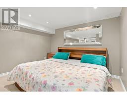 1228 Elgin Crescent, Oakville, ON L6H2J7 Photo 41