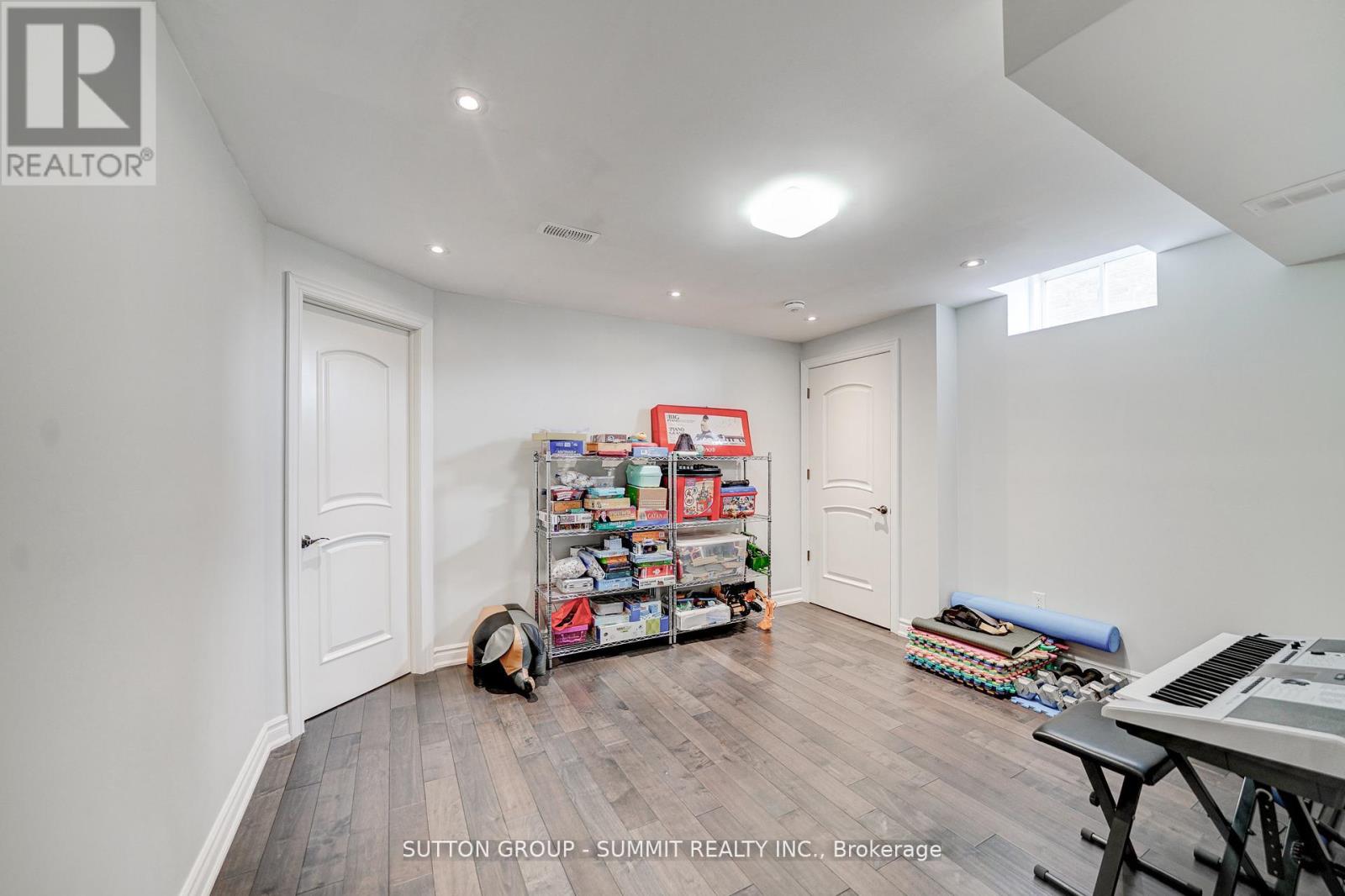 6 FLANDERS ROAD - 31