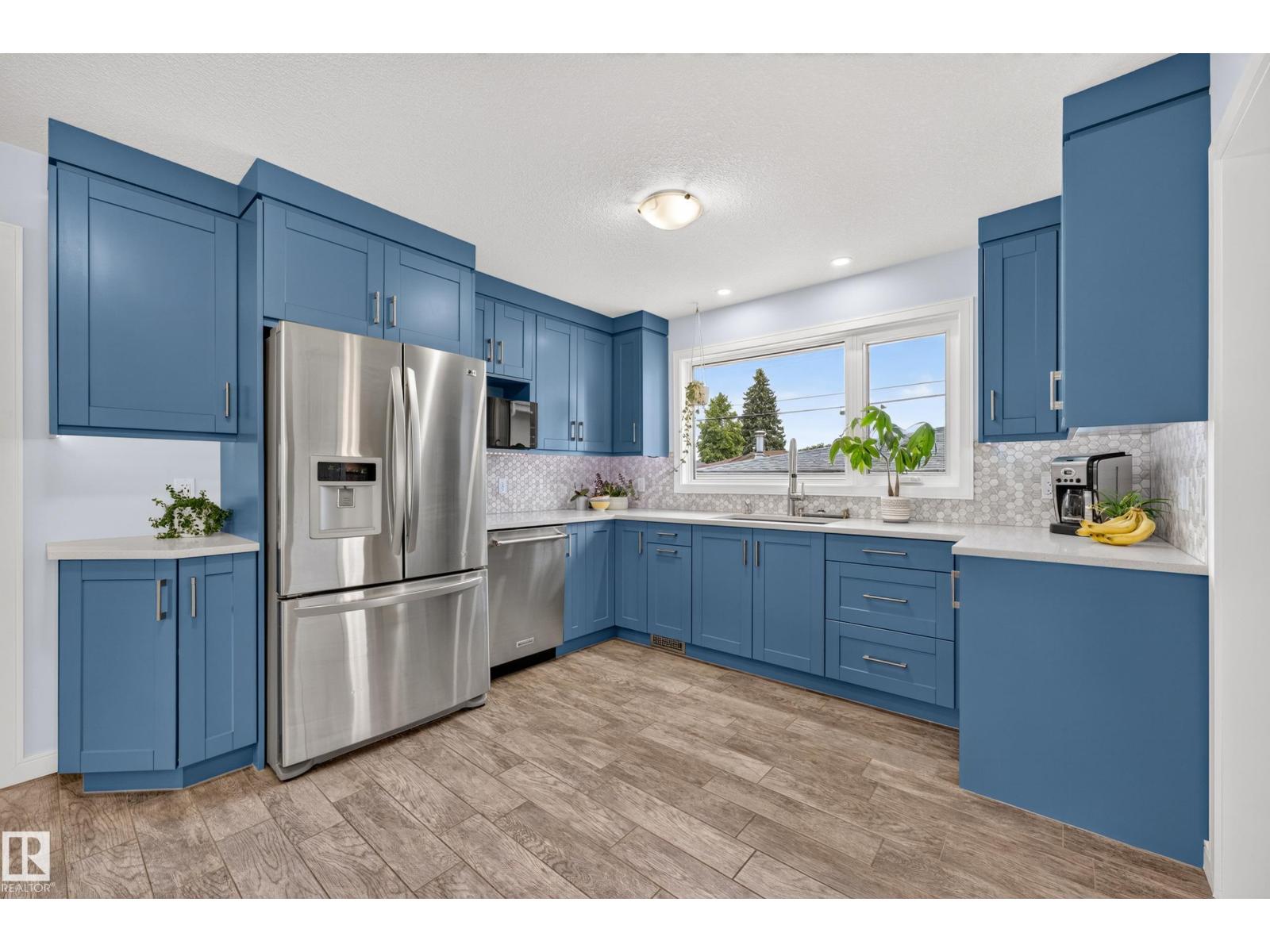 6507 97 AV NW - Image 12