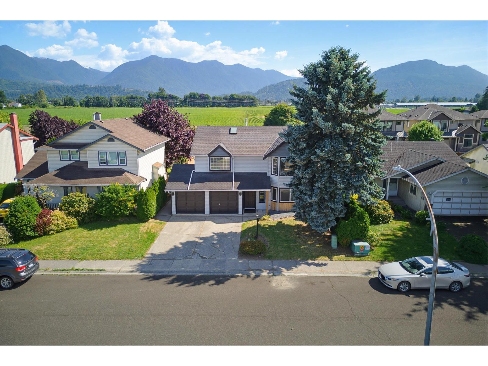 Property for sale at 45170 BLUEJAY AVENUE, Sardis West Vedder