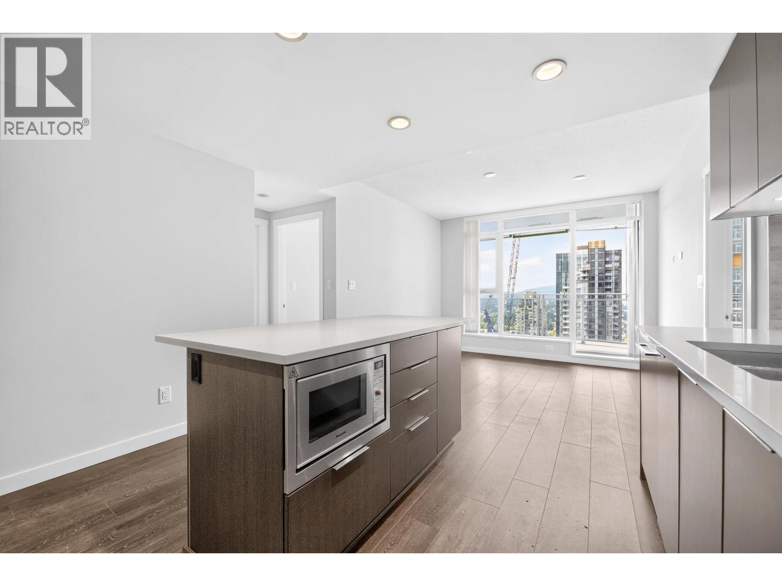 3607 1182 WESTWOOD STREET, Coquitlam