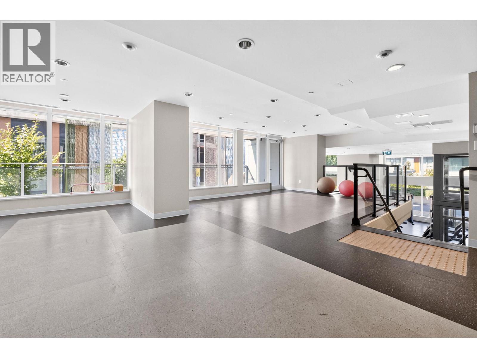 3607 1182 WESTWOOD STREET, Coquitlam