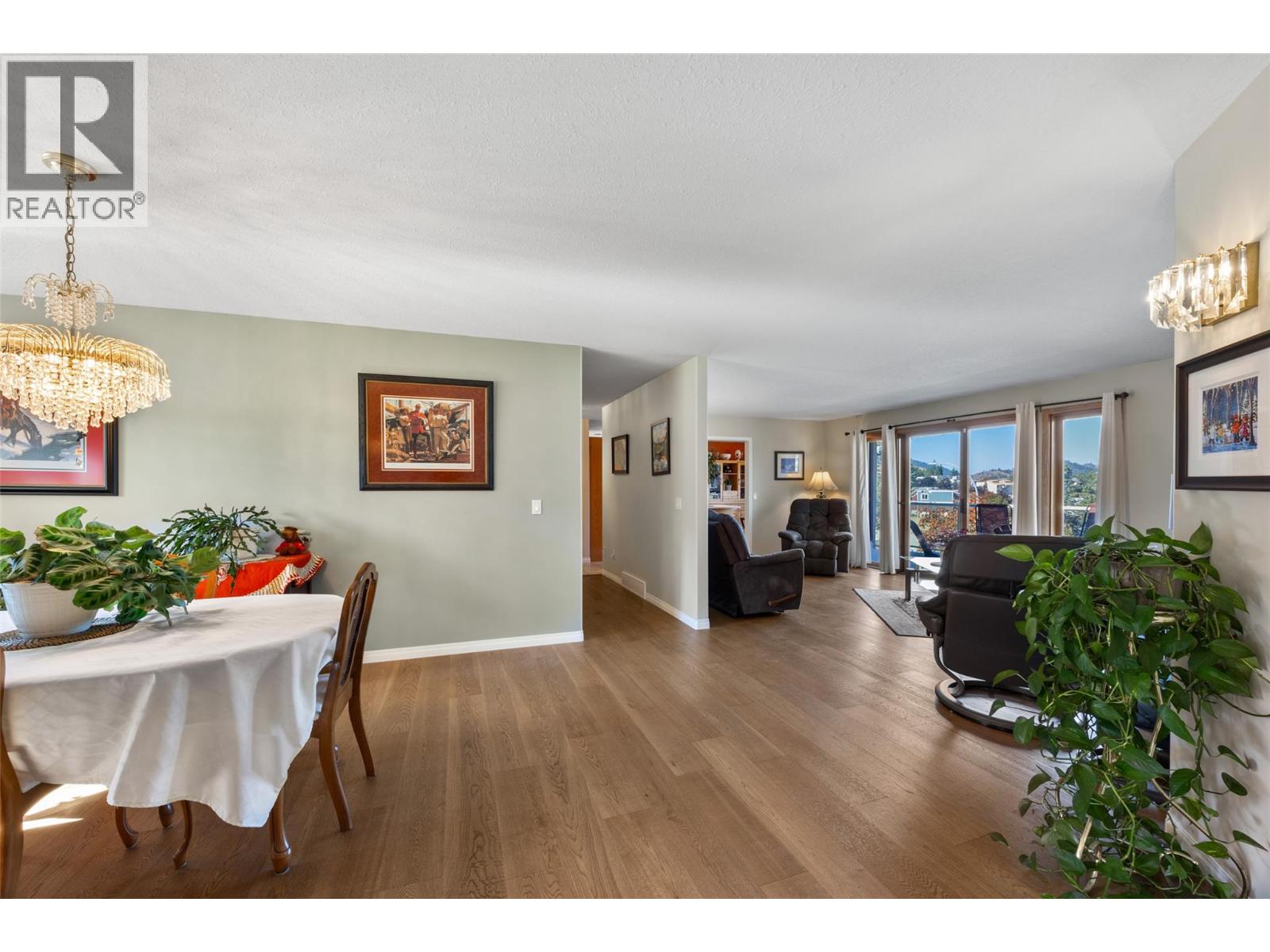 199 Coppertree Court - 4