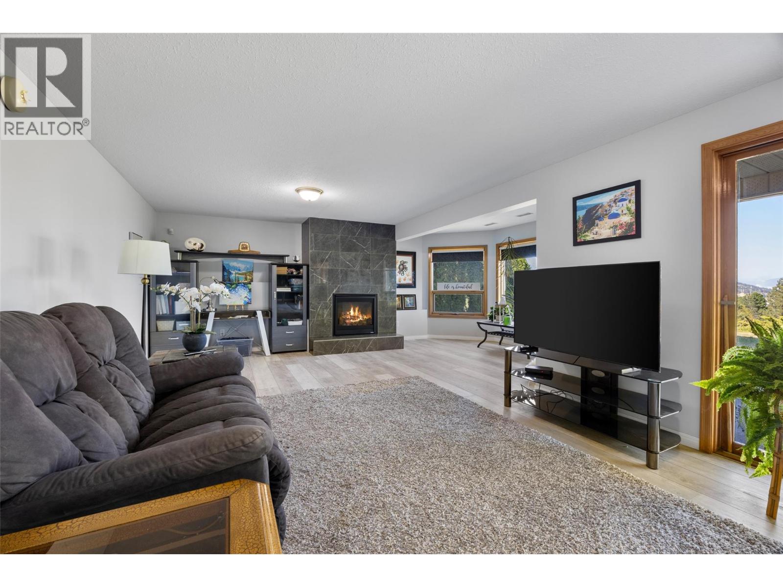199 Coppertree Court - Image 32