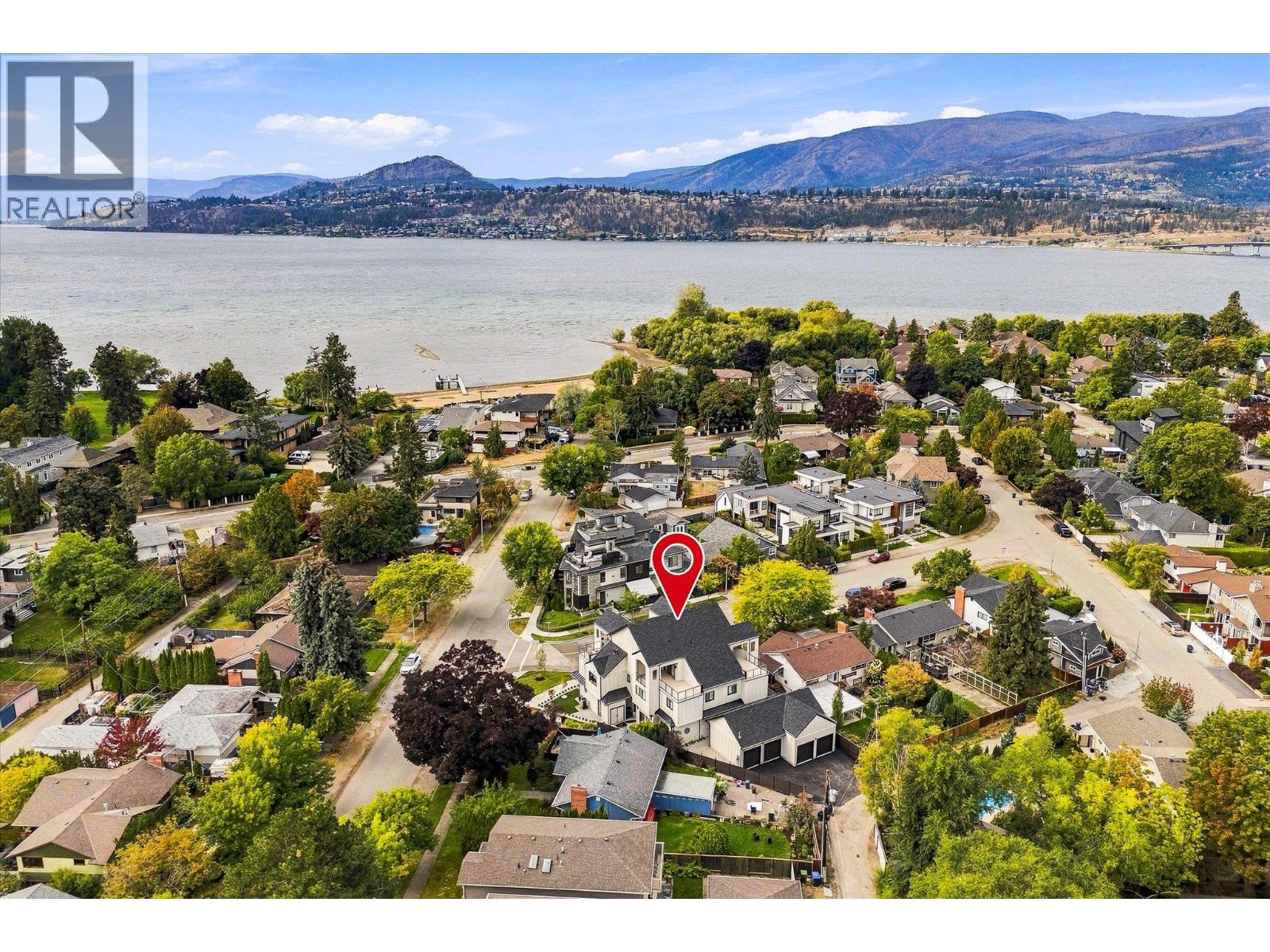 4 2435 Taylor Crescent, Kelowna