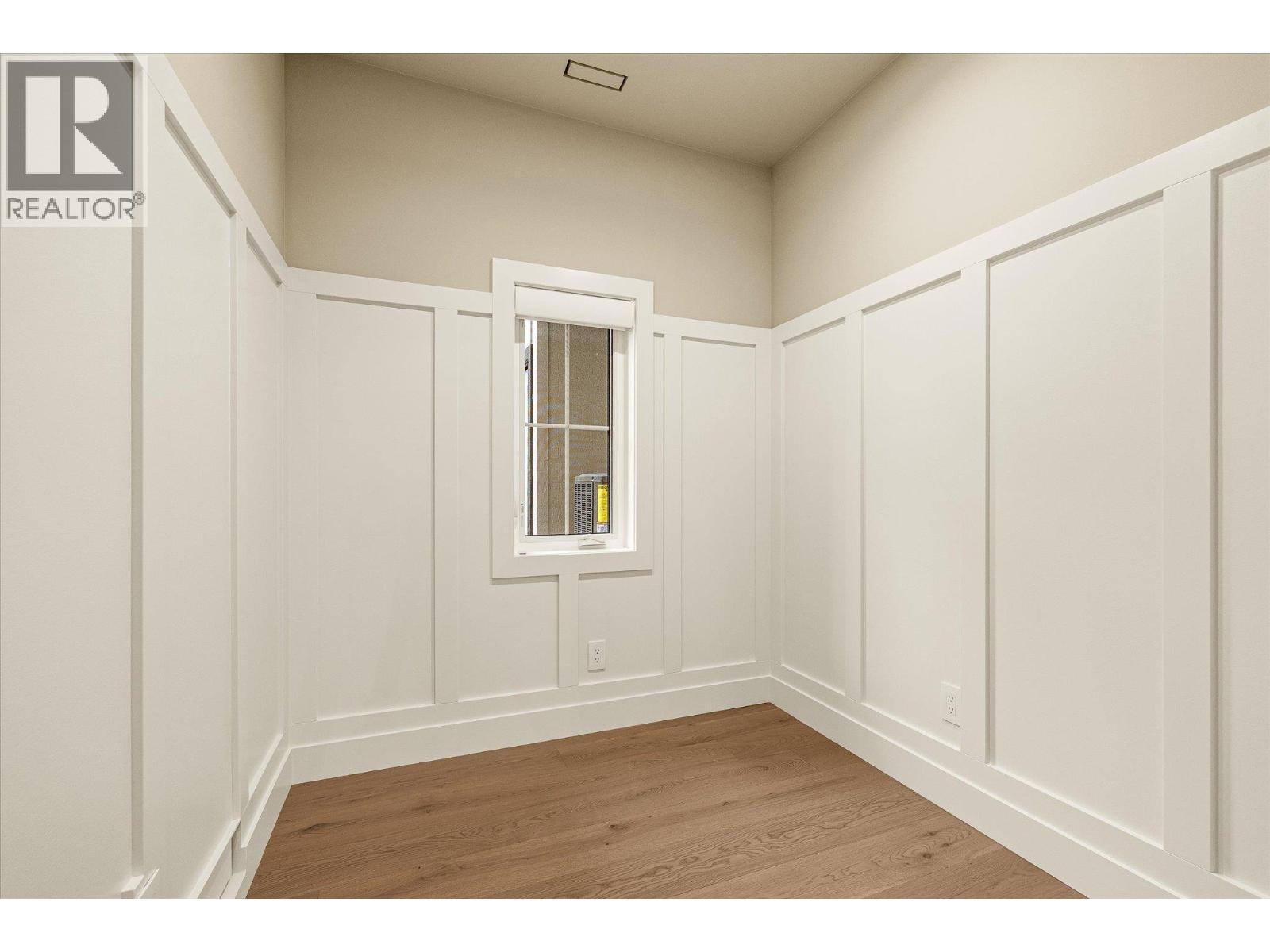 3 2435 Taylor Crescent, Kelowna