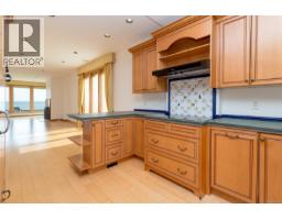 1518 Dallas Rd, Victoria, BC V8S1A3 Photo 24