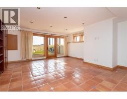 1518 Dallas Rd, Victoria, BC V8S1A3 Photo 38